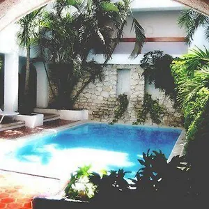 3* Hotel Plaza Carrillo's
